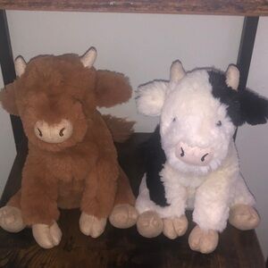 Callie and Carey Jellycats